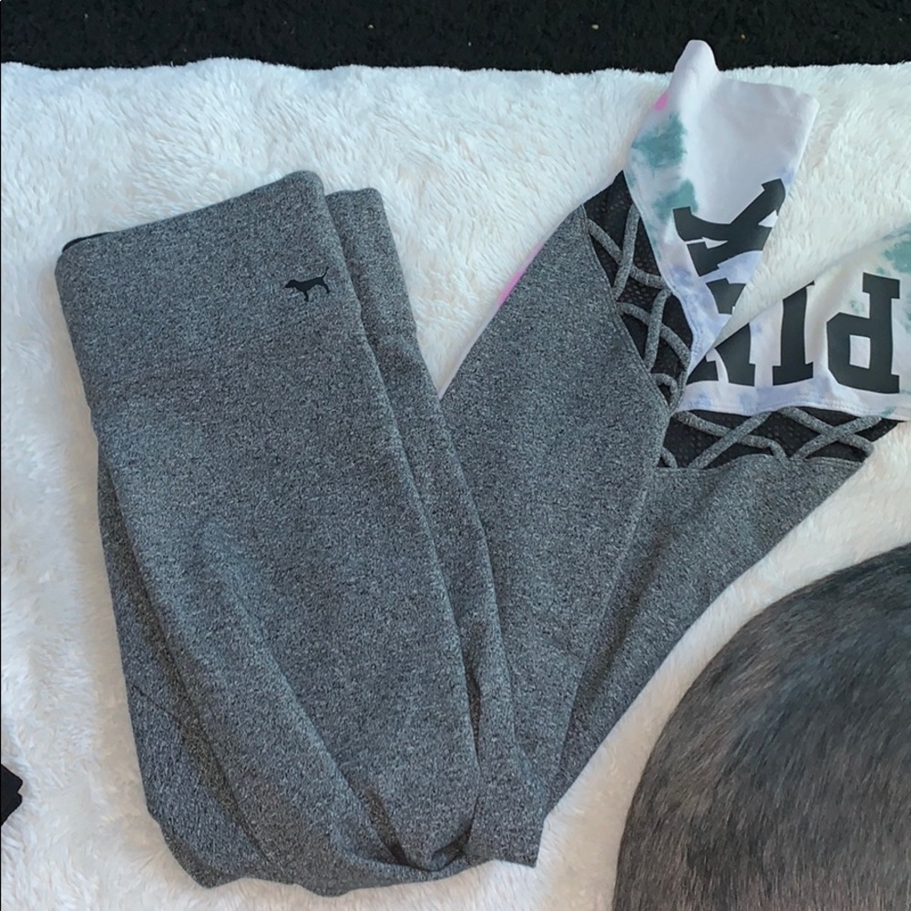 grey leggings